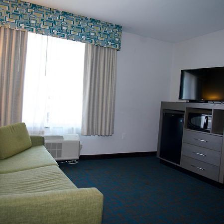 Hotel La Quinta By Wyndham St. Paul-Woodbury Esterno foto