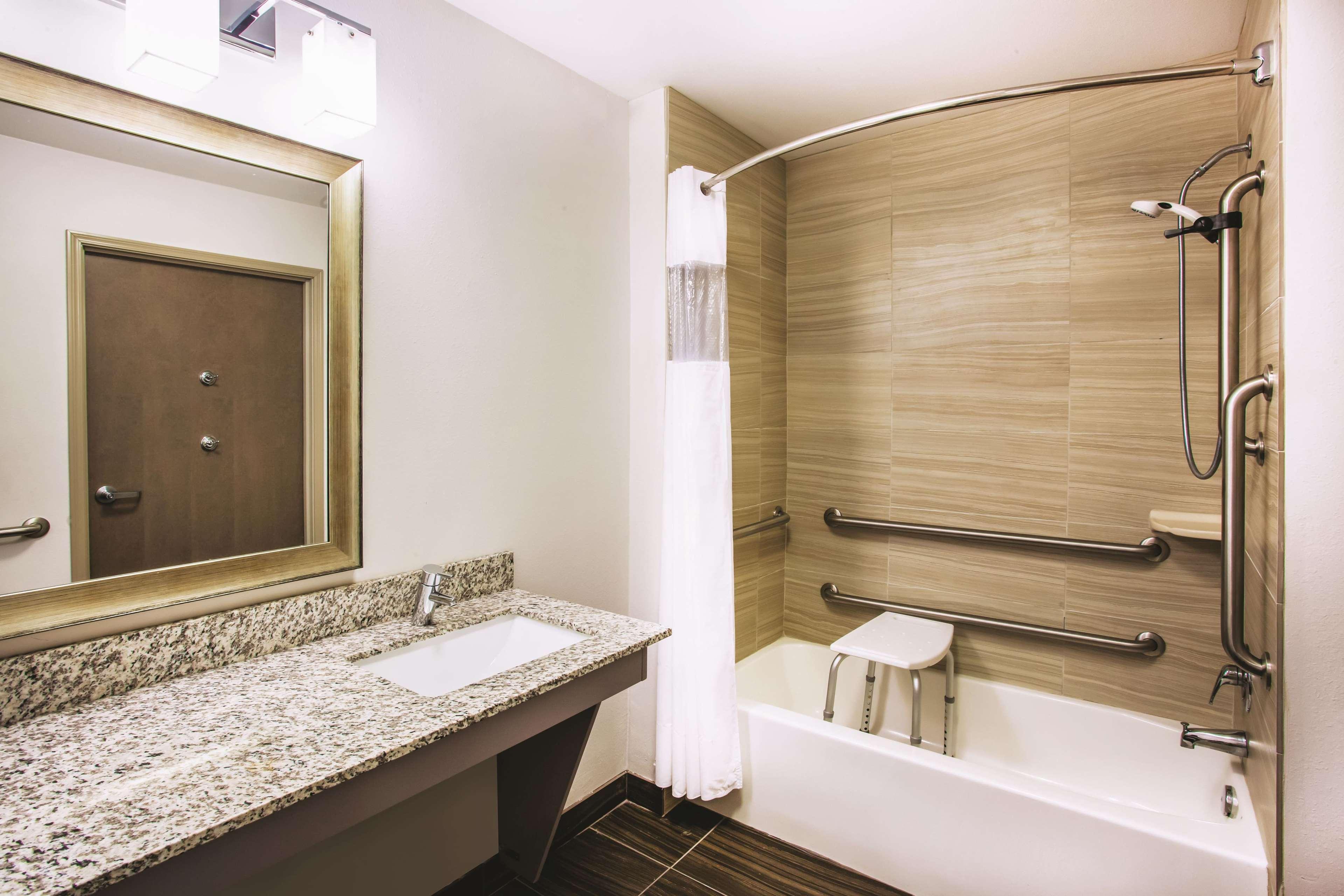 Hotel La Quinta By Wyndham St. Paul-Woodbury Esterno foto